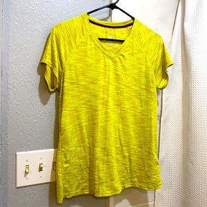Athletic collection quick dry tshirt